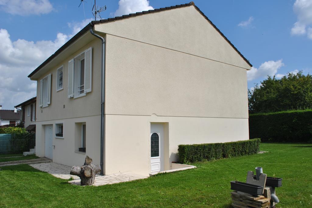 2 Bed House Near Disneyland Paris Montry Buitenkant foto