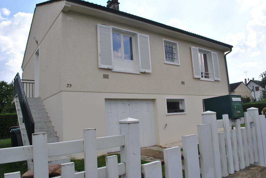 2 Bed House Near Disneyland Paris Montry Buitenkant foto
