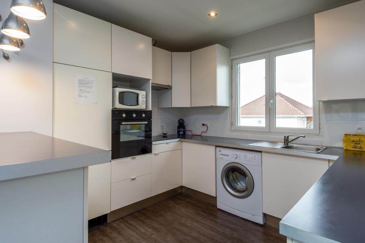 2 Bed House Near Disneyland Paris Montry Buitenkant foto